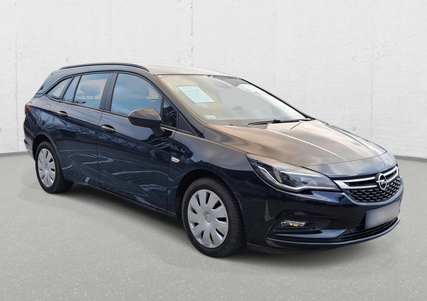 Opel Astra cena 49999 przebieg: 99900, rok produkcji 2019 z Lubliniec małe 137